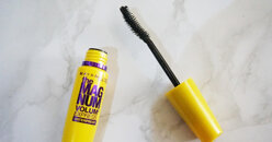Mascara Maybelline vàng – sinh ra với “sứ mệnh” kéo mi dài, cong, đen
