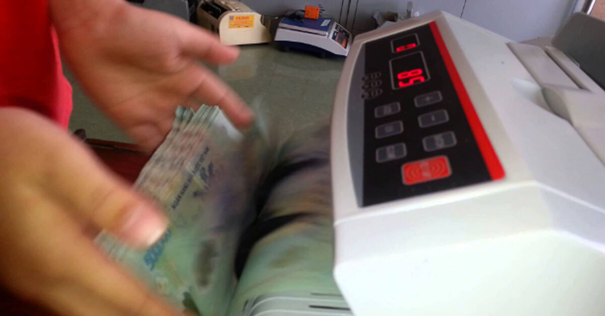 Máy đếm tiền có mấy loại ? Máy đếm tiền loại nào tốt ?