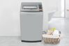 Máy giặt Aqua cửa trên 7,2kg AQW-S72CT giá chỉ 3 triệu đồng mà giặt giũ cực "xịn"
