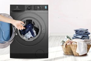 Máy giặt Electrolux Inverter 11 kg EWF1142R7SB - siêu phẩm chất lượng, giá chỉ còn 10 triệu đồng