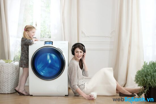 Máy giặt Samsung WF752W2BCWQ/SV tiết kiệm điện với bộ gia nhiệt gốm sứ