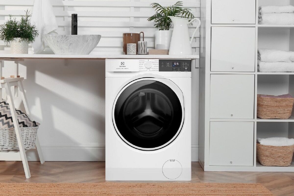 Máy giặt sấy Electrolux Inverter giặt 9kg sấy 6kg EWW9024P3WC với bảng điều khiển mới