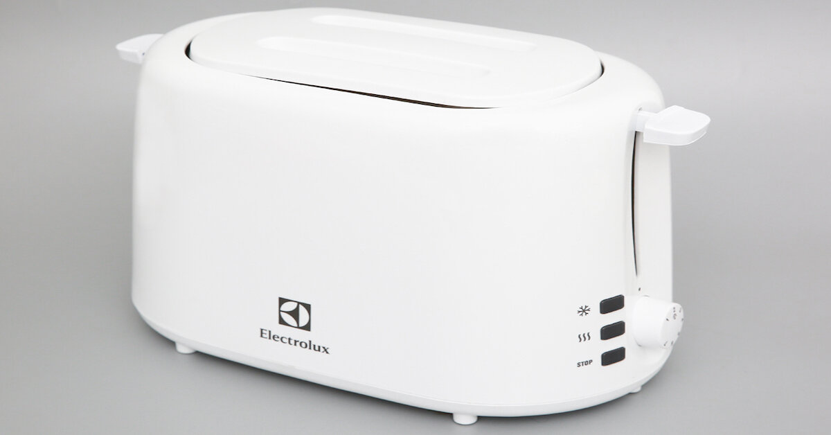 Máy nướng bánh mì Electrolux ETS1303W - Sự lựa chọn hoàn hảo của người bận rộn