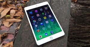 Máy tính bảng iPad Mini 4 giá bao nhiêu? Nên mua hay không?