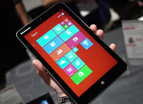 Máy tính bảng nhỏ chạy Windows Phone của Lenovo không thu hút được người dùng Mỹ.
