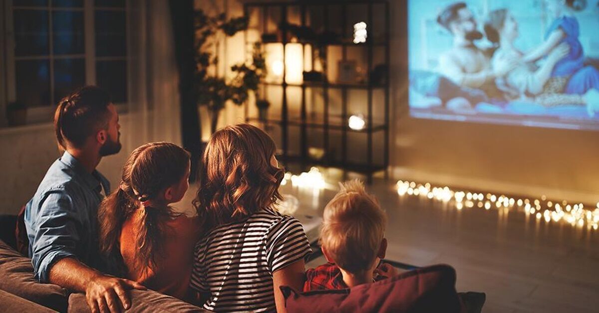 Mẹo mua máy chiếu gia đình và những điều cần lưu ý khi lắp đặt