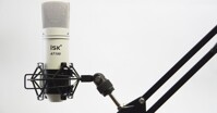 Micro thu âm giá rẻ Takstar PC K200 cho cảm giác chuyên nghiệp như các dòng sản phẩm cao cấp