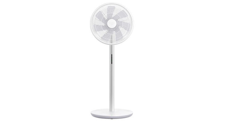 Quạt Xiaomi Smartmi Gen 3 Pro còn tích hợp điều khiển từ xa tiện lợi quạt tích điện Xiaomi Smartmi Gen 3 Pro