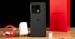 Mở hộp, trên tay điện thoại OnePlus 10 Pro: Có đầy đủ củ sạc, phụ kiện không?