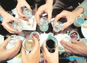 Một vài mẹo nhỏ giúp bạn chống say xỉn ngày tết