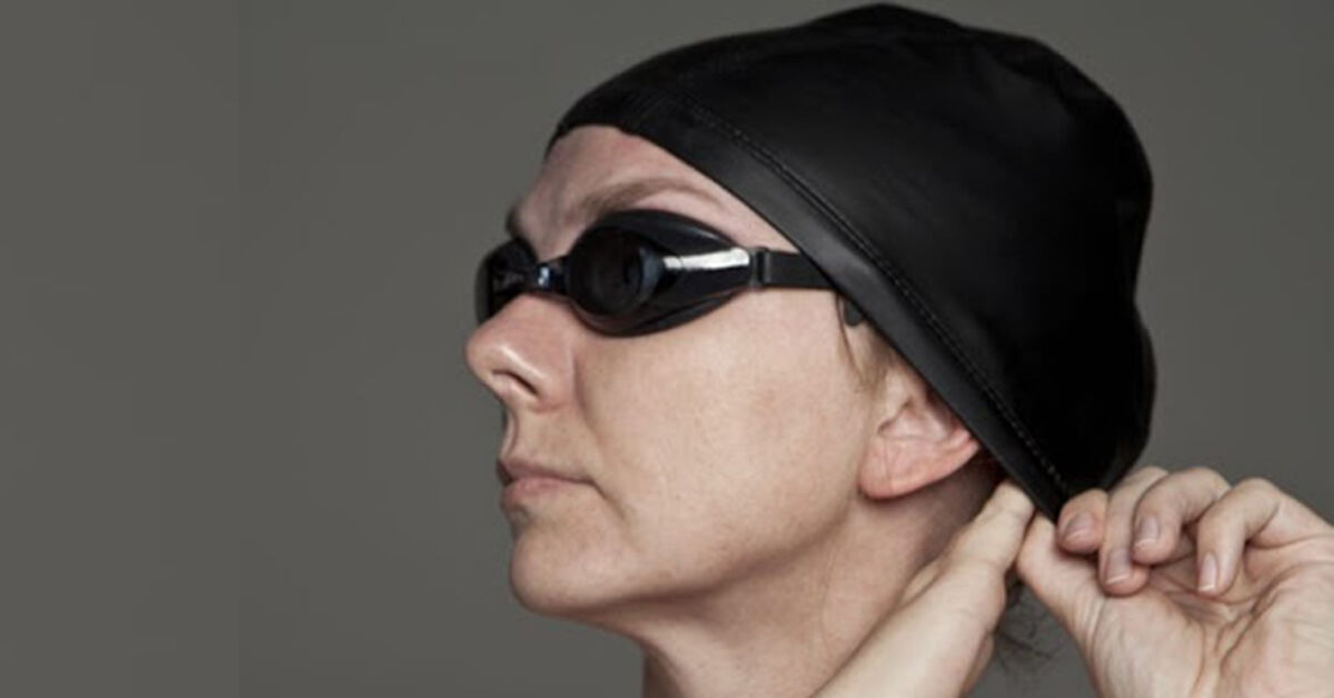 Mũ bơi có thực sự cần thiết khi đi bơi? Cách chọn mũ bơi tốt nhất?