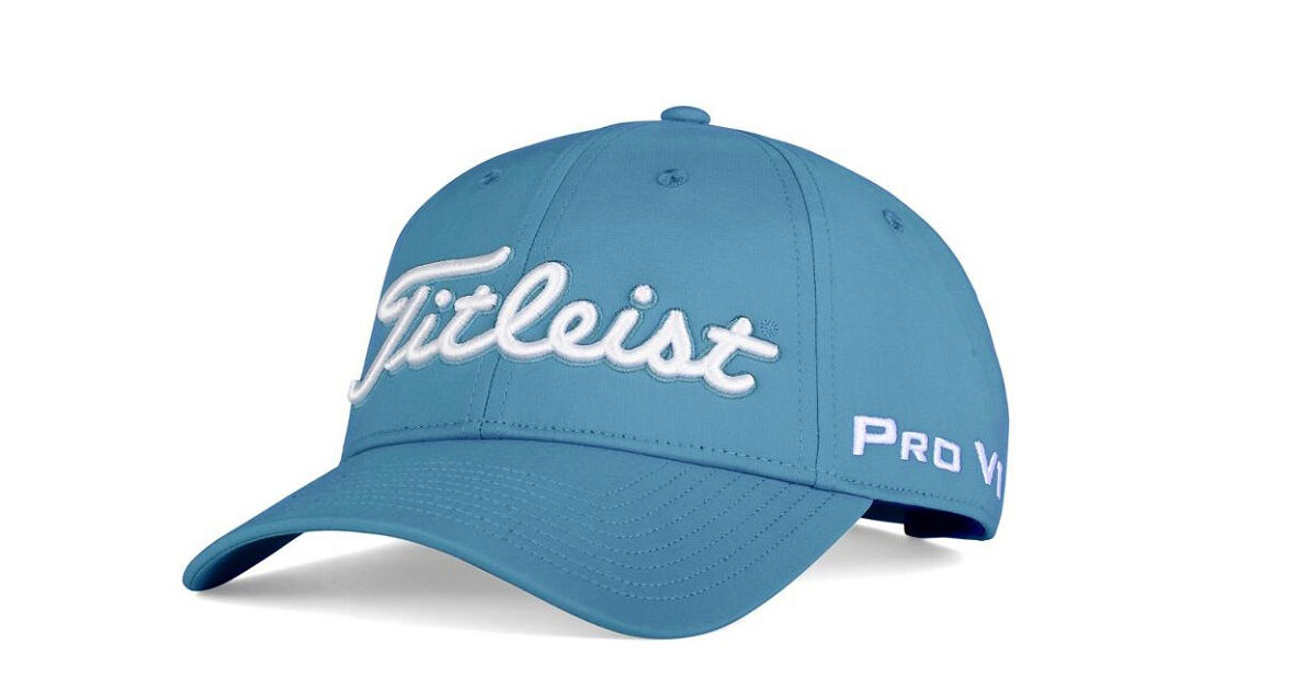 Mũ golf Titleist của nước nào? Có đắt không?