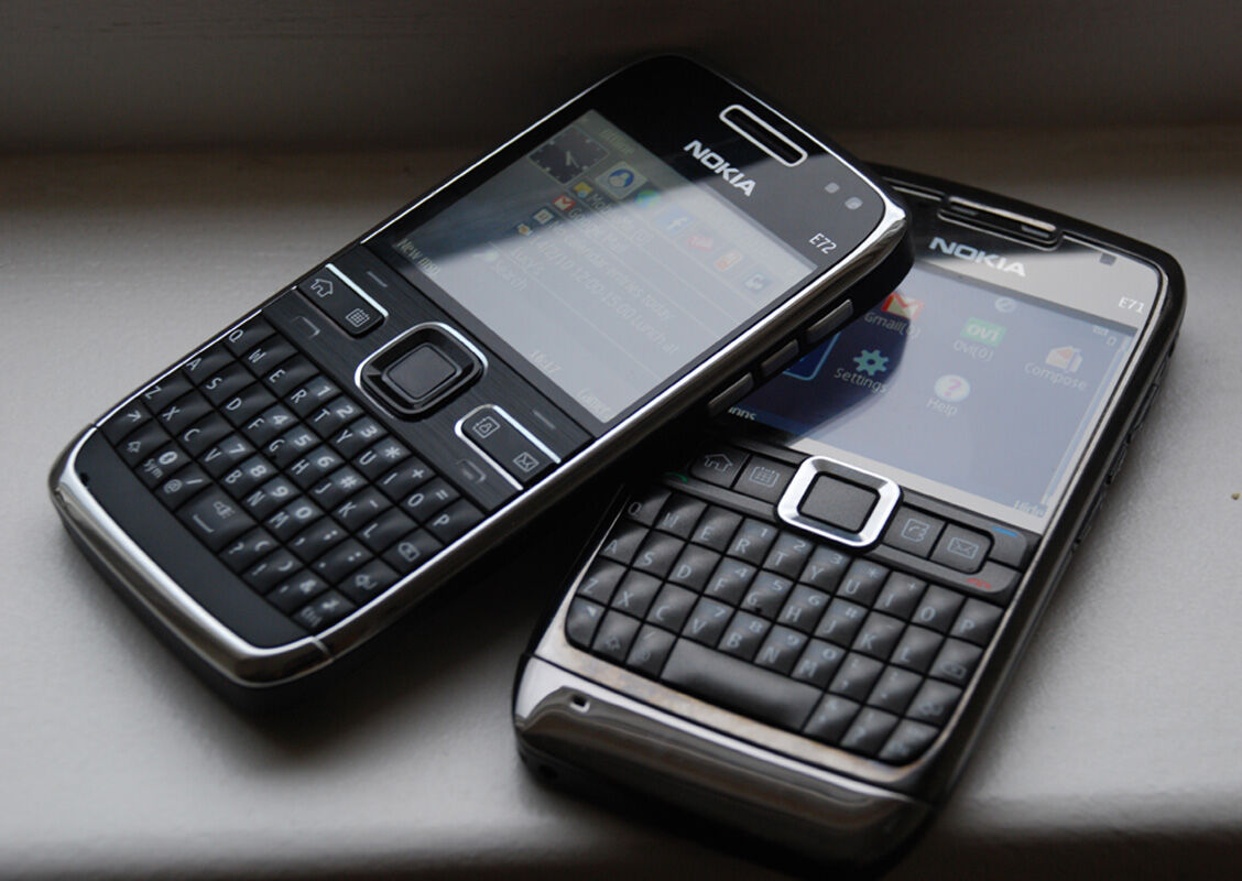 Mua điện thoại Nokia E72 chính hãng ở đâu