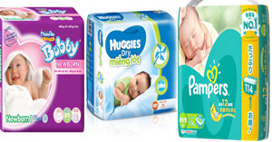 Nên dùng miếng lót sơ sinh hay tã giấy phù hợp với làn da của bé