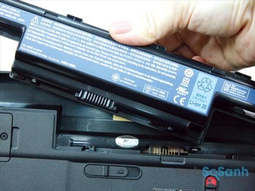 Nên làm gì khi pin laptop bị chai ?