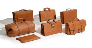 Nên lựa chọn túi xách da của thương hiệu nào?