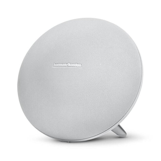 loa Harman Kardon Onyx Studio 4 rất được nhà sản xuất chú trọng đến khâu thiết kế bên ngoài