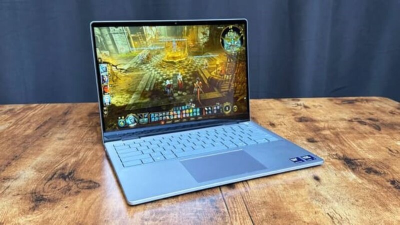 Dell 14 Plus 2-trong-1 có hiệu suất ấn tượng với Core Ultra Series 2