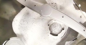 Nguyên nhân khiến máy rửa bát không thoát nước do đâu? Khắc phục như thế nào?