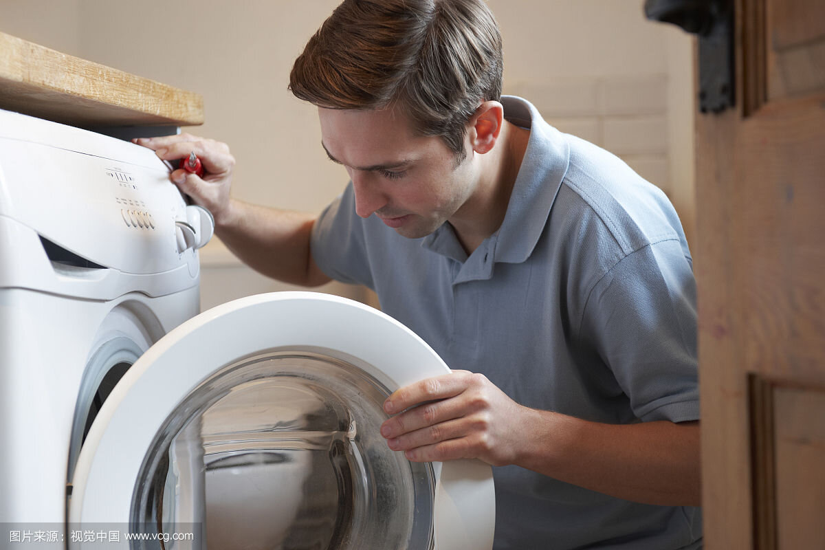 Nguyên nhân máy giặt xả nước liên tục không ngừng và cách sửa nhanh