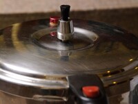 Những chiêu bỏ túi giúp nấu nướng với nồi áp suất trở nên nhẹ nhàng hơn