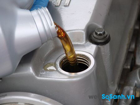 Những điều cần biết về dầu nhớt xe máy