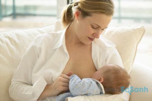 Những điều mẹ cần tránh khi nuôi con bằng sữa mẹ