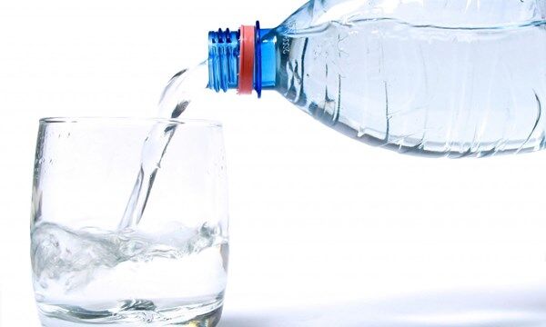 Những loại nước không bao giờ được dùng để pha sữa bột cho bé