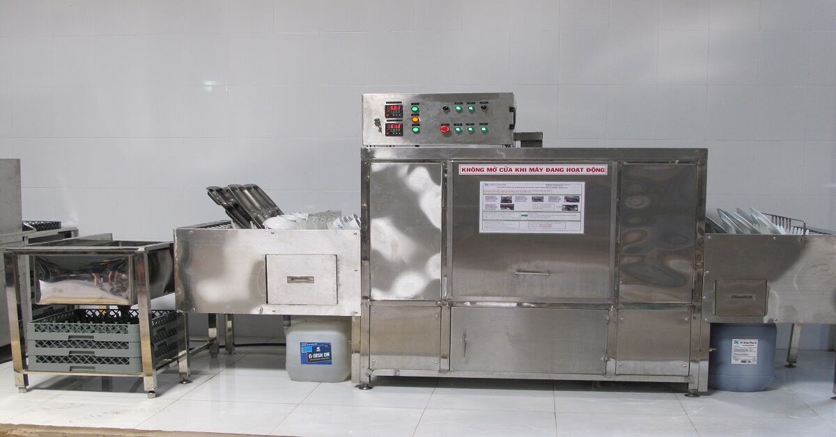 Những lợi ích thiết thực khi đầu tư máy rửa chén công nghiệp