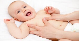 Những lưu ý cần biết trước khi massage cho bé dễ ngủ