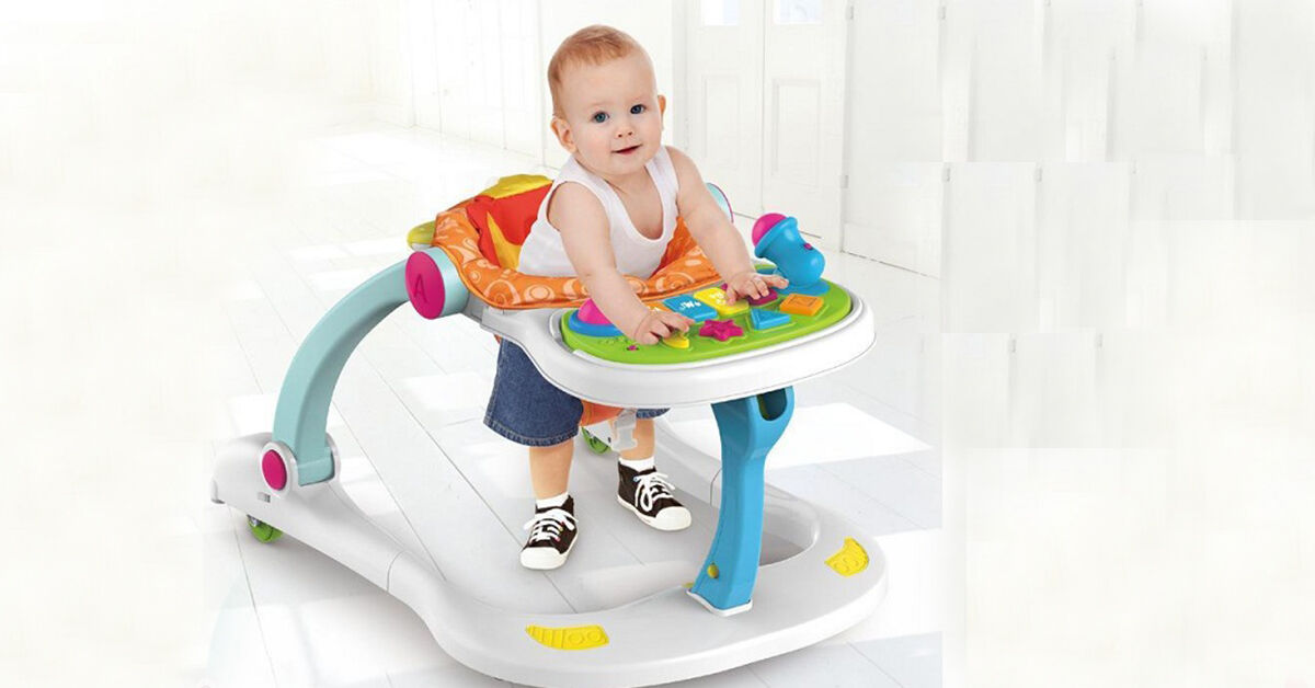 Những lưu ý khi bố mẹ cho bé ngồi xe tập đi tròn