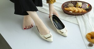 Những mẫu giày búp bê mũi nhọn đáng tham khảo