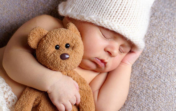 Những nguyên tắc vàng khi chọn gấu bông cho bé | websosanh.vn