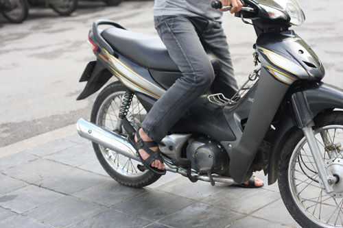 Những vẫn đề thường xảy ra với xe máy khi thời tiết lạnh
