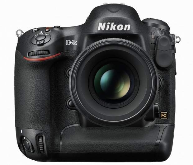 Nikon D4S: Chụp các vật thể trong bóng đêm đen như mực