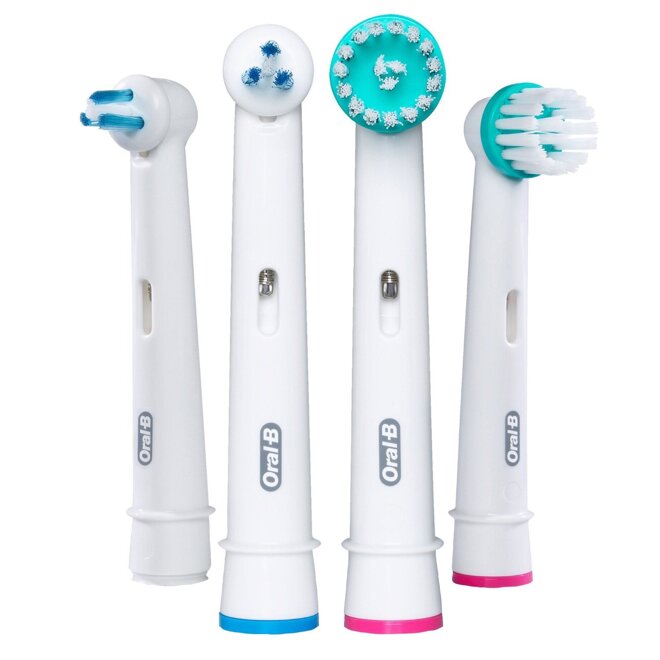 Đầu bàn chải Oral-B Ortho + Power Tip được thiết kế đặc biệt có tác dụng làm sạch tối đa những khu vực mà bàn chải thông thường khó có thể tiếp cận