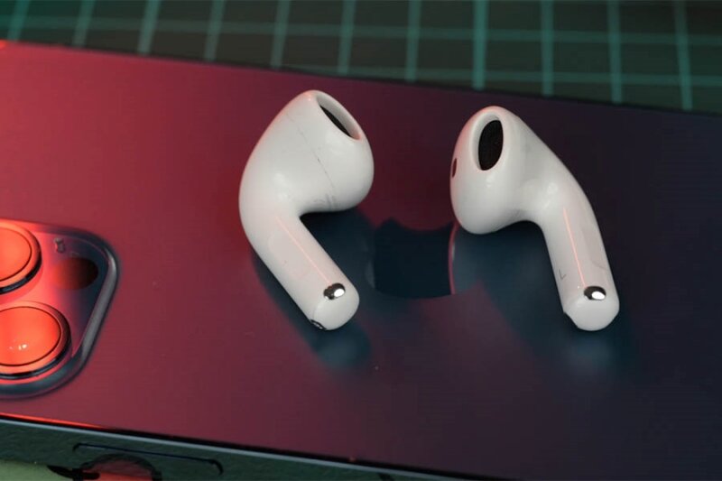 Đánh giá tai nghe Apple AirPods 4: Có tốt hơn AirPods Pro 2 không?