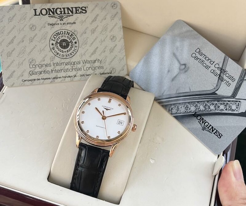 Longines Flagship 18K Diamond vẻ ngoài đơn giản nhưng tinh tế sang trọng trong từng chi tiết