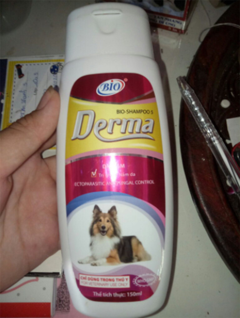 Sữa tắm Bio Demodex phòng và trị nấm da ở chó mèo