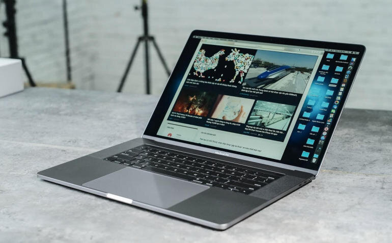 Macbook Pro được trang bị cấu hình mạnh mẽ