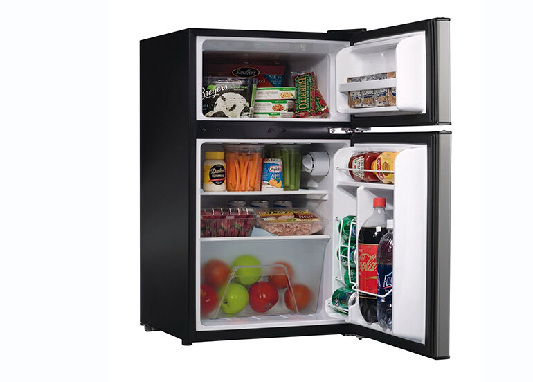 Tủ lạnh nhỏ có thiết kế gọn gàng và tiện lợi