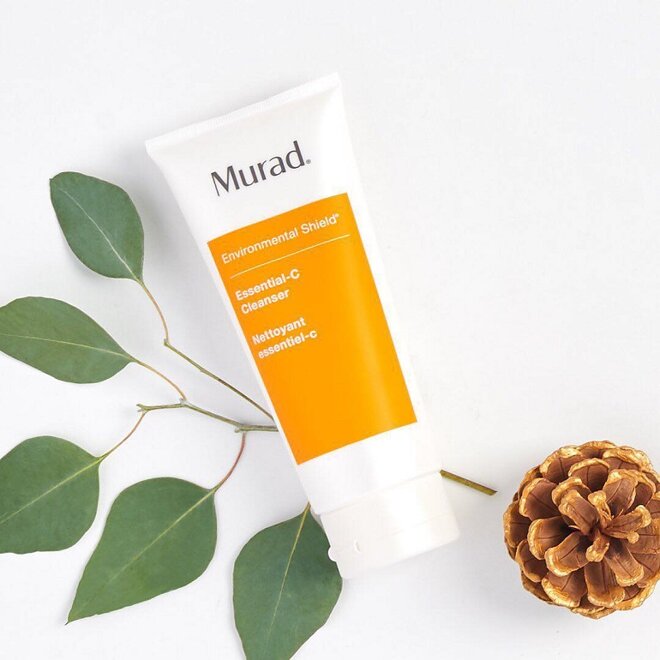 Sữa rửa mặt cho da dầu Murad Essential C-Cleanser