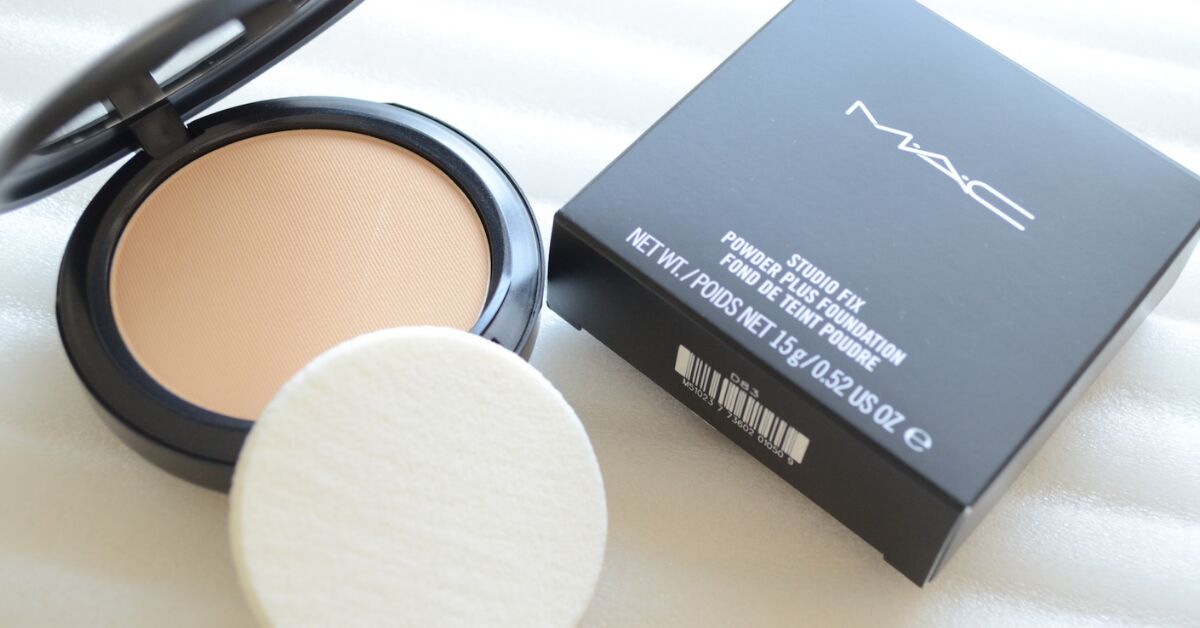 Phấn nền của thương hiệu nào có độ che phủ tốt nhất?