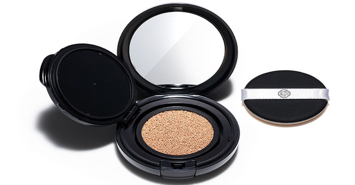 Phấn nước Shiseido Synchro Glow Cushion Compact - đánh thức vẻ rạng rỡ của làn da