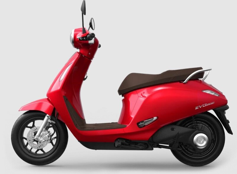 Xe máy điện Vinfast Evo200 giảm giá còn 22 triệu đồng, đi tới 203 km/lần sạc