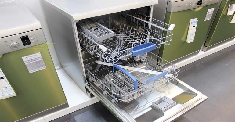 Kích thước của Bosch Serie 4 kich thuoc may rua bat bosch 3