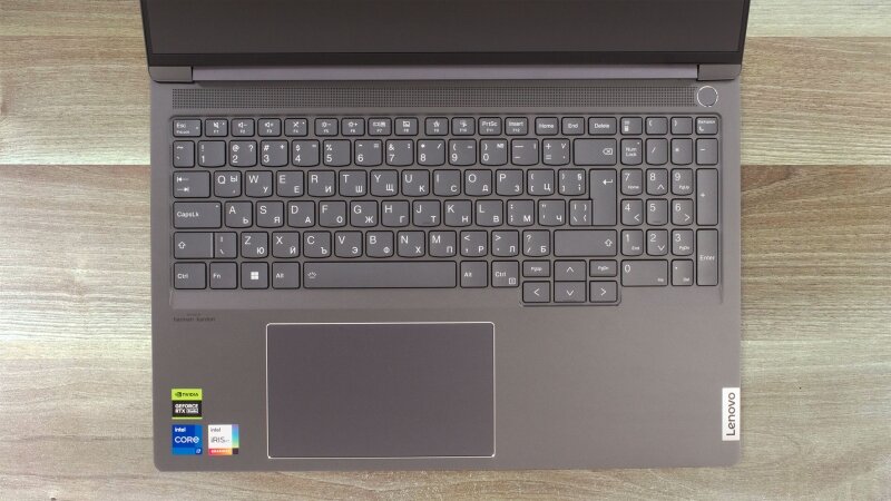 Lenovo ThinkBook 16p Gen 4: Laptop business hay laptop gaming ngụy trang?