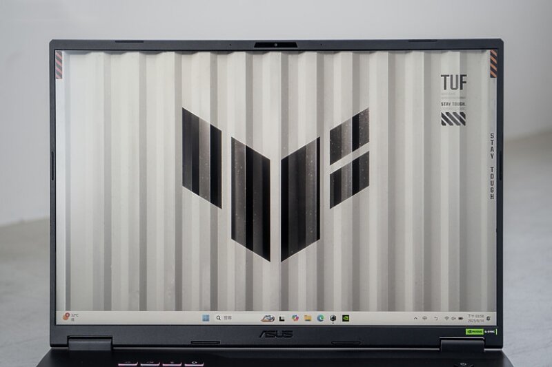 ASUS TUF Gaming A18 (2025): Quái vật 18 inch nhẹ nhất, giá tốt ngỡ ngàng