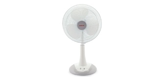 Quạt tích điện Sunhouse SH762 có thiết kế ra sao? Chất lượng quạt thế nào?