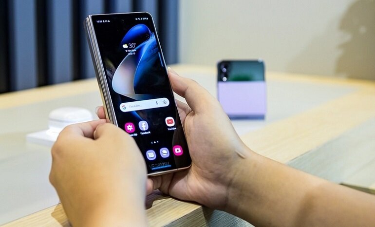 galaxy z fold4 giảm giá